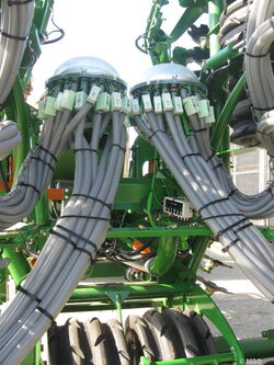 MSO SeeDector Sensors on distribution heads